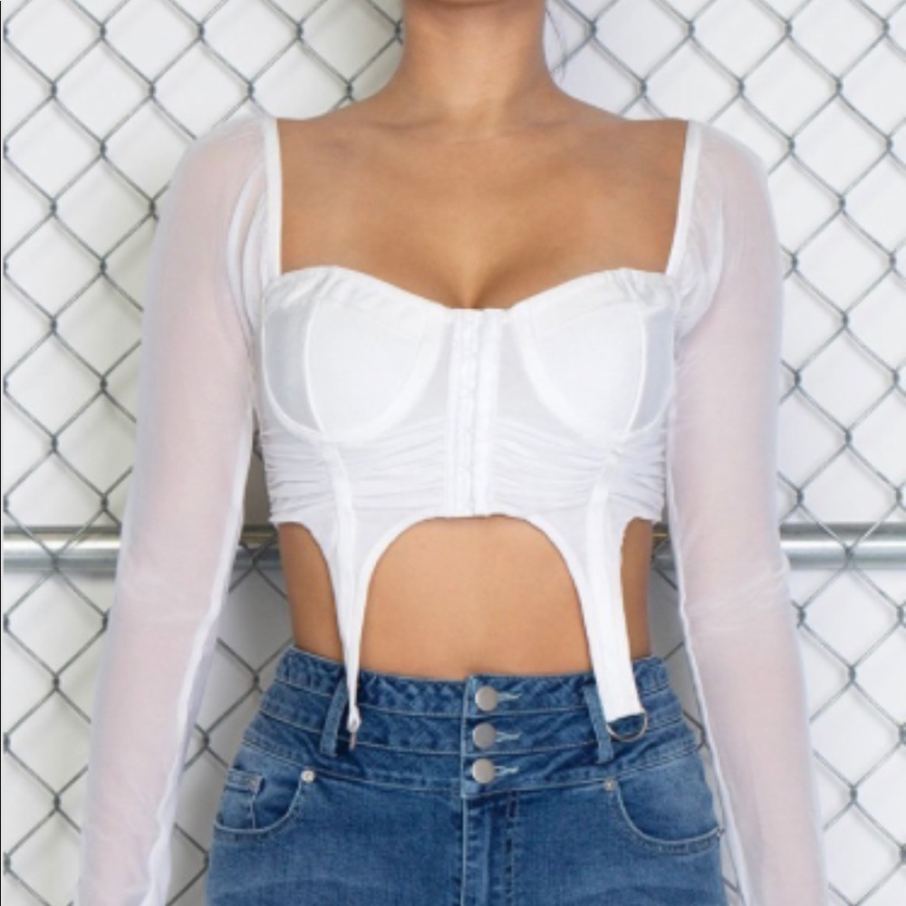 NWT white crop top w/ sheer arms